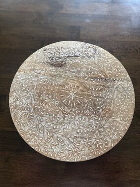 Round Carved Wooden lazy Susan - Floral Pattern, Natural Wood